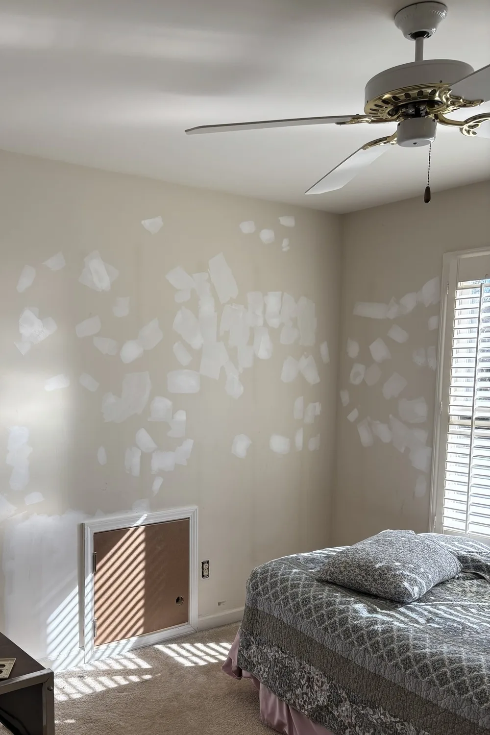 Drywall Repair vs Replacement: What Marietta Homeowners Should Know — Drywall patch being taped and mudded